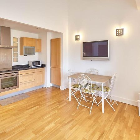 Host & Stay - Penthouse Pad Scarborough Dış mekan fotoğraf