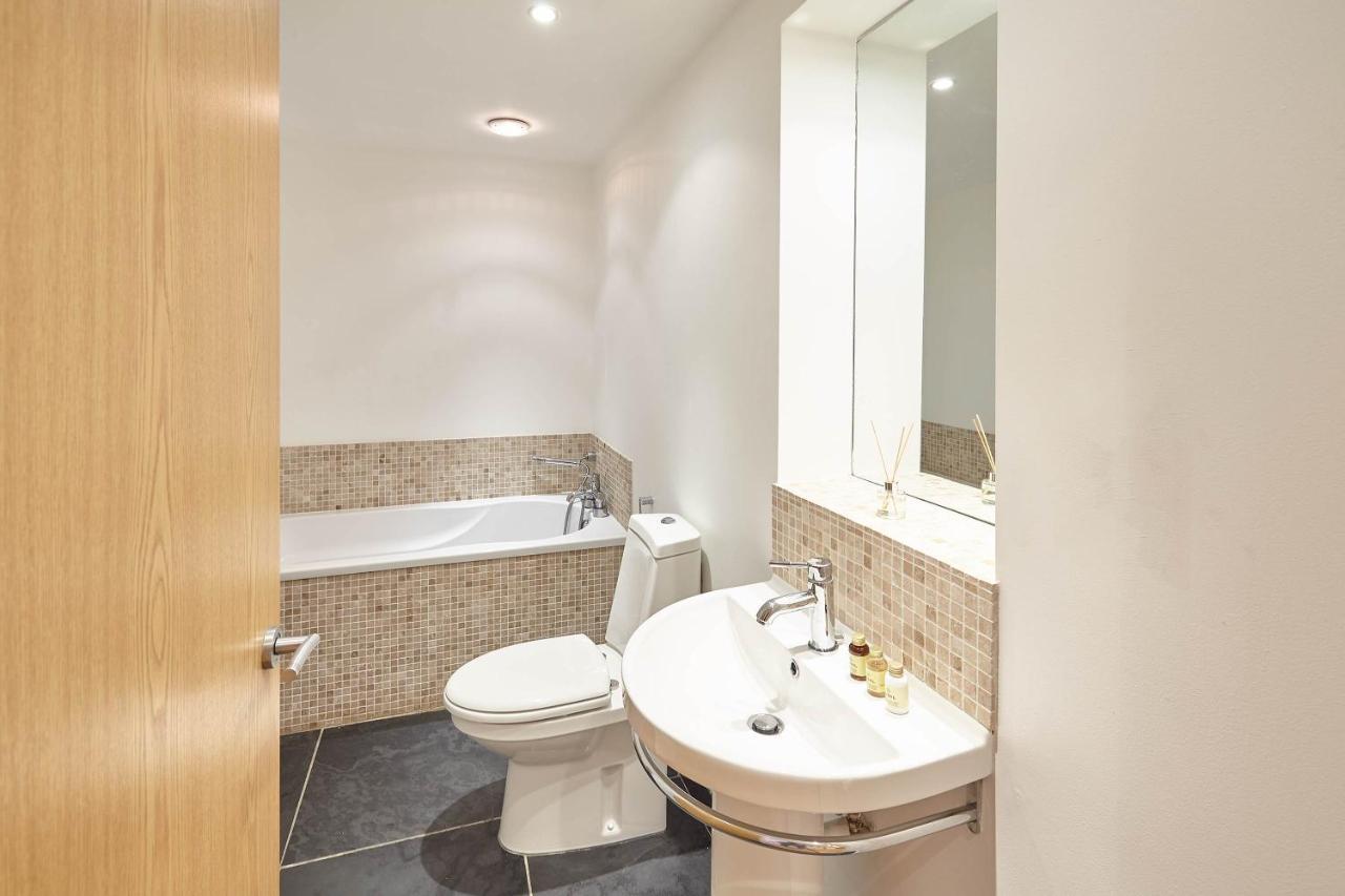 Host & Stay - Penthouse Pad Scarborough Dış mekan fotoğraf